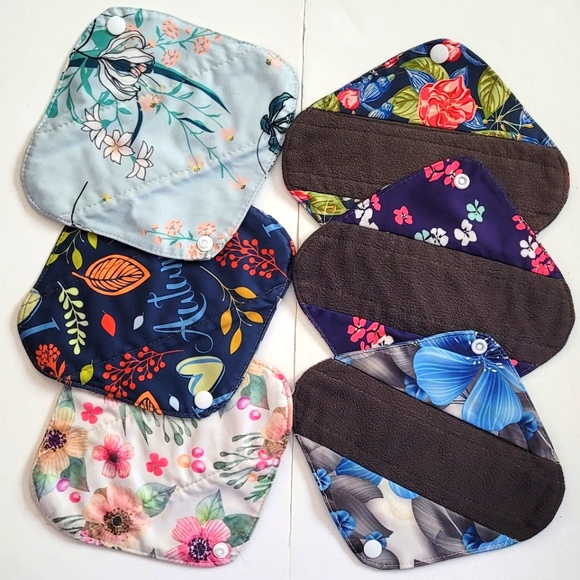 NWOT Reusable Period pad liners - Picture 3 of 10